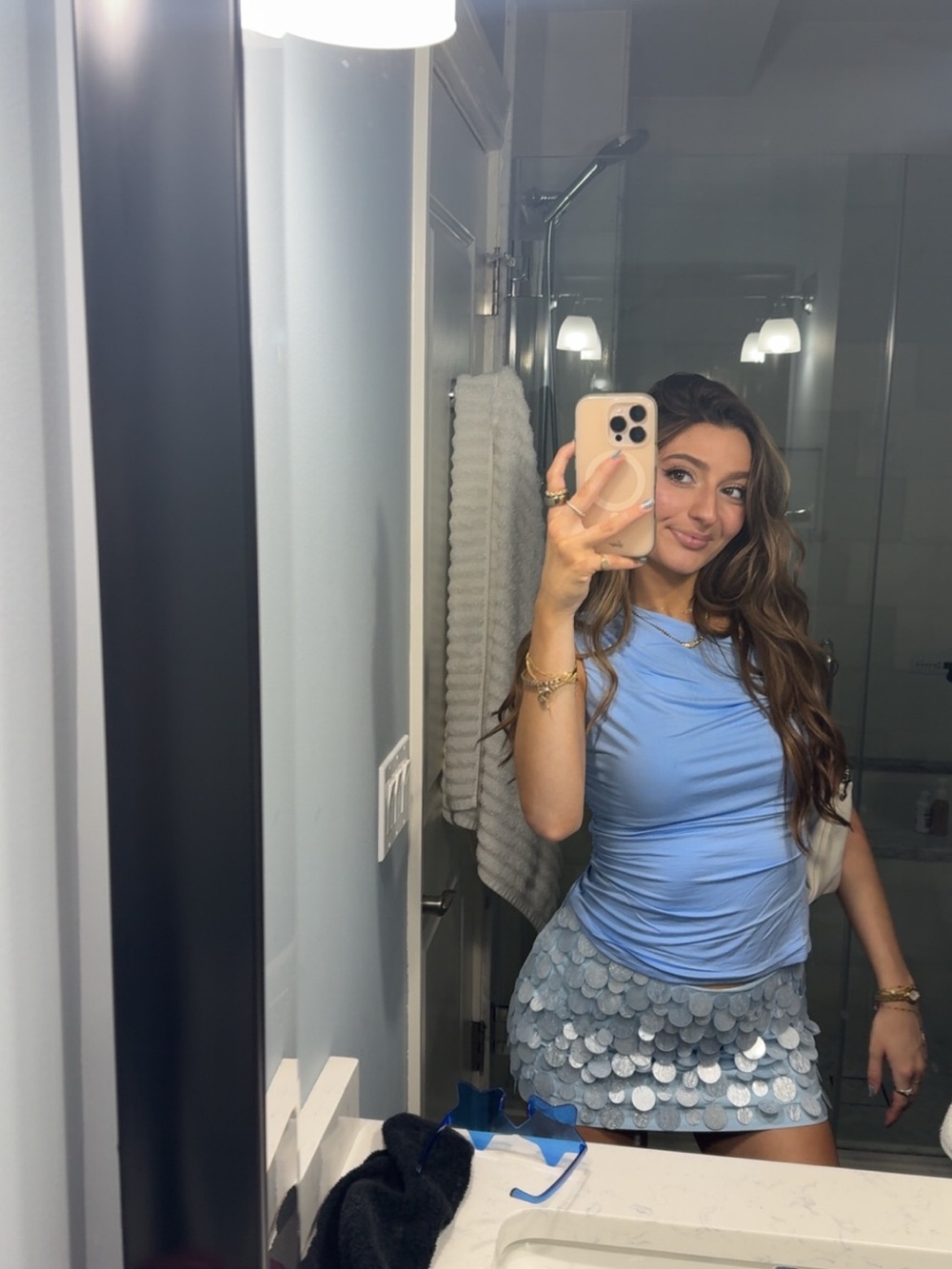 BLUE ONE SHOULDER FITTED TOP